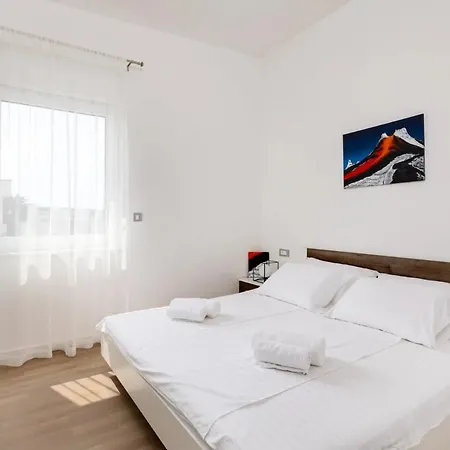 By The Sea Vantacici, Krk - 21704 Apartment *